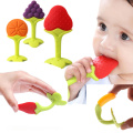 Großhandel Kaubare Kleinkind Super Weiche Beruhigende Neugeborene Sensorische Umweltfreundliche Baby Mini Silikon Kleinkind Kinderkrankheiten Spielzeug Obst Beißring